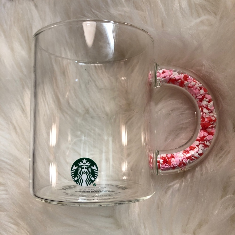 BNWT Starbucks Valentines2020 12oz Glass Heart Mug